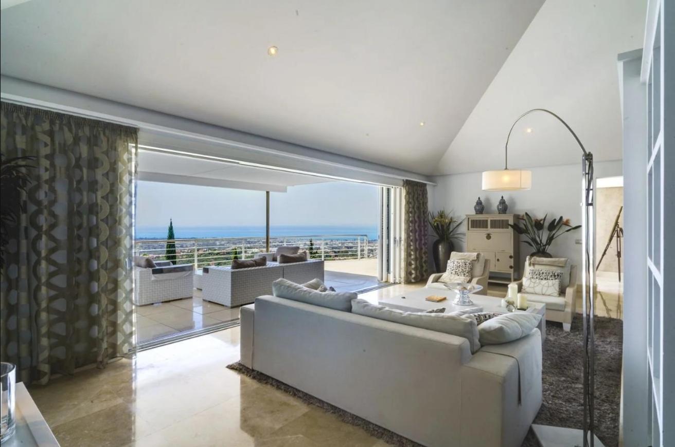 Exclusiva Con Terraza Y Jardin Málaga