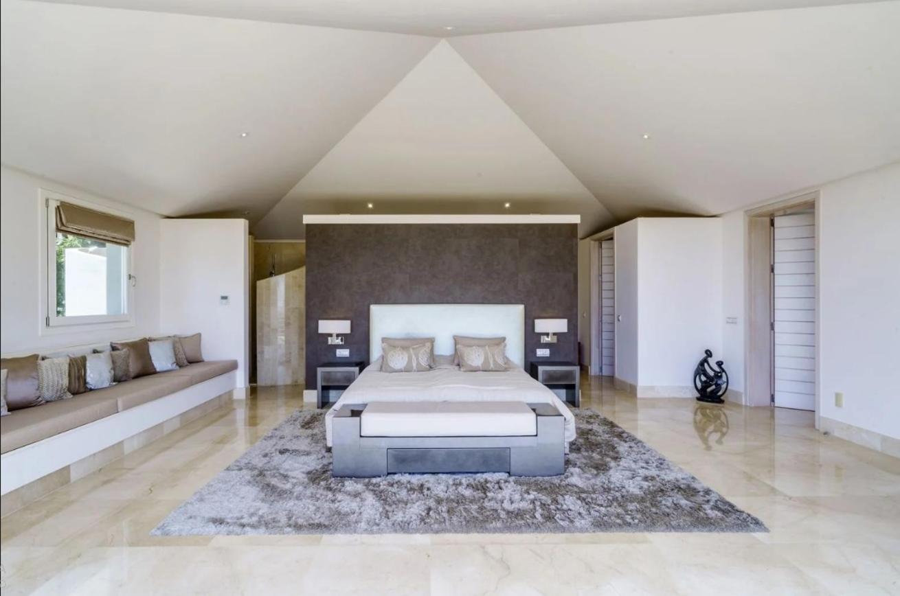 Exclusiva Con Terraza Y Jardin
