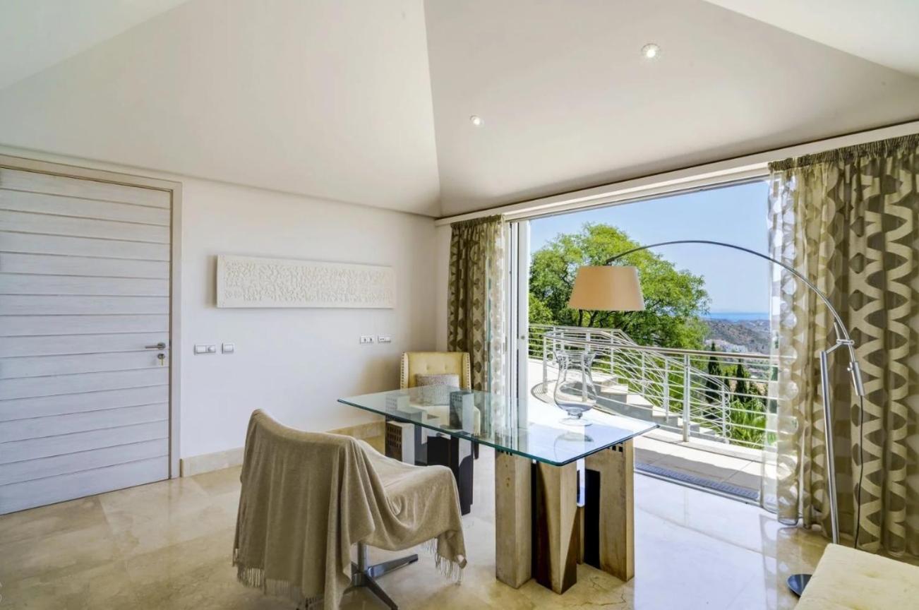 Exclusiva Con Terraza Y Jardin Villa *