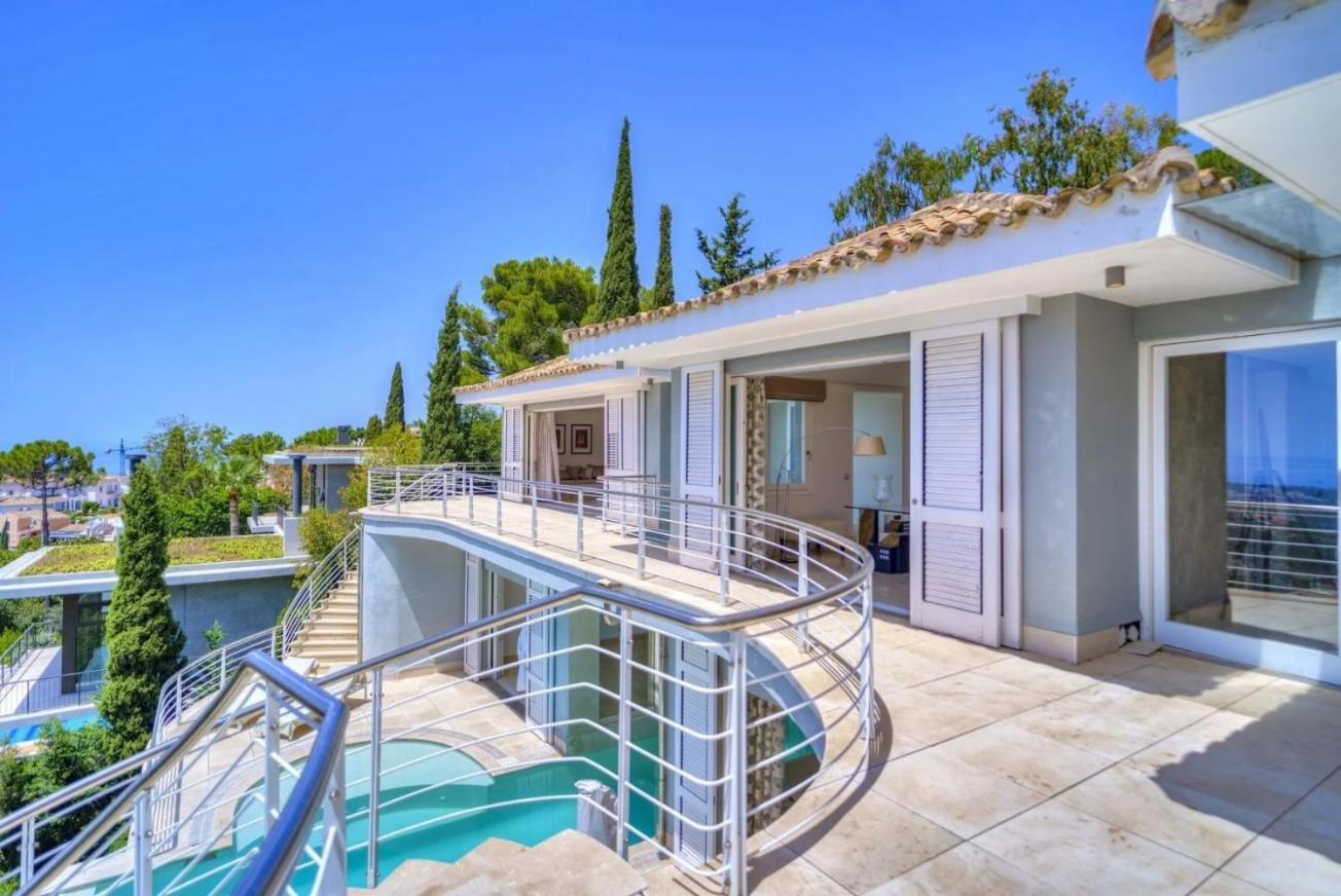 Exclusiva Con Terraza Y Jardin Málaga
